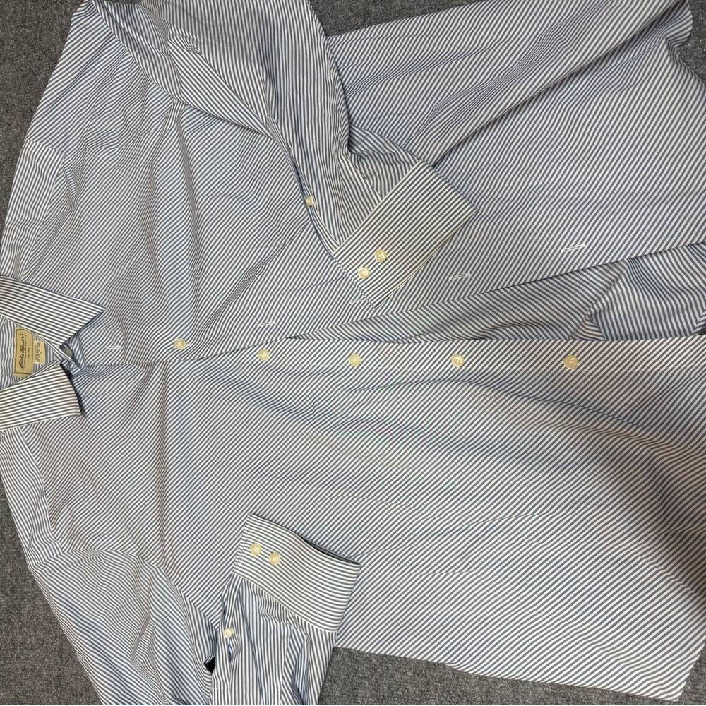 Eddie Bauer Blue and White Striped dress shirt men’s size large